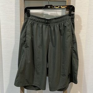 Men’s Adidas Olive Green Basketball Shorts Size M